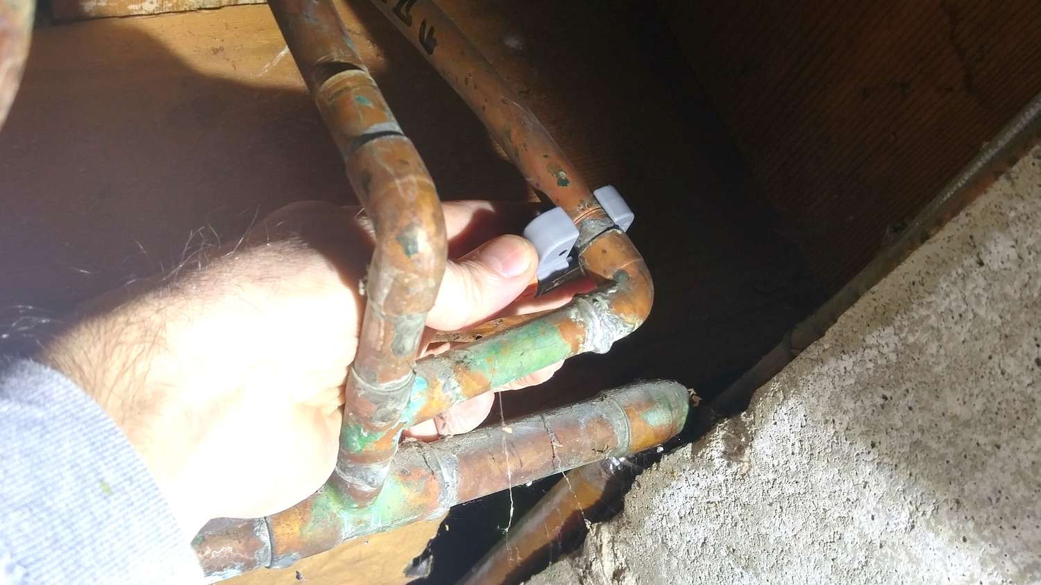 Disconnect Toilet and Sink Plumbing Lines